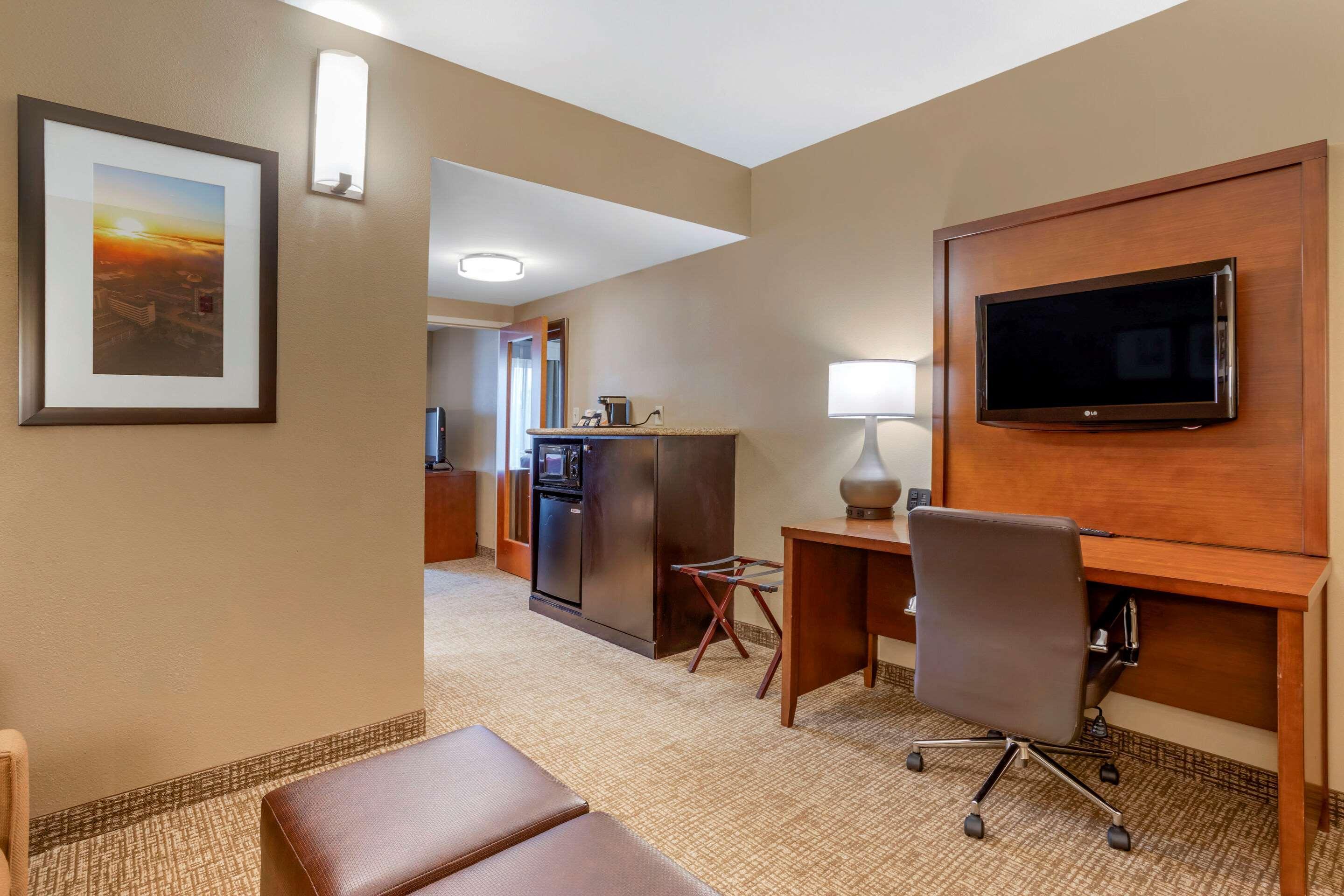 Comfort Suites North Νόξβιλ Εξωτερικό φωτογραφία